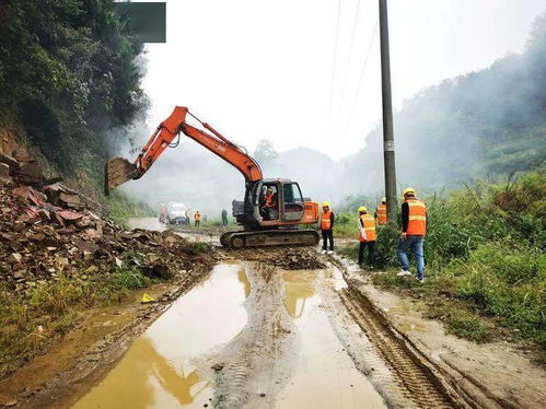 鳳岡縣第二批縣鄉(xiāng)公路路面改善提升工程正式啟動(dòng)，助力鄉(xiāng)村振興駛?cè)搿翱燔?chē)道”